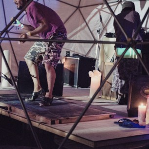 叩く、叩く、叩く、tap tap tap ,,,,,、かっこいい。